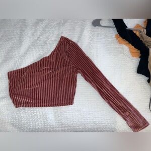 shein one shoulder velvet crop top